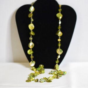 Vintage Exciting Green Abalone Shell/Glass Bead Single Strand 40" Boho Necklace